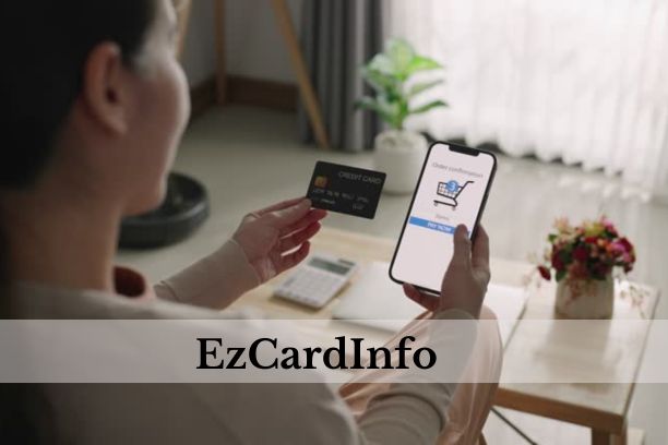 A person using EzCardInfo on their smartphone.